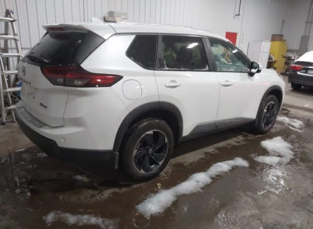 Nissan Rogue SV INTELLIGENT/DISTRONIC/REMOTE START/AWD - изображение 7