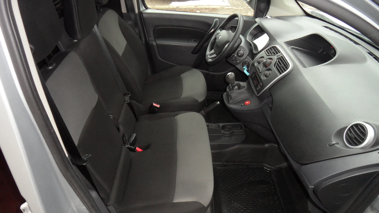 Renault Kangoo на48хил.км /EURO 6 | Mobile.bg — изображение 14