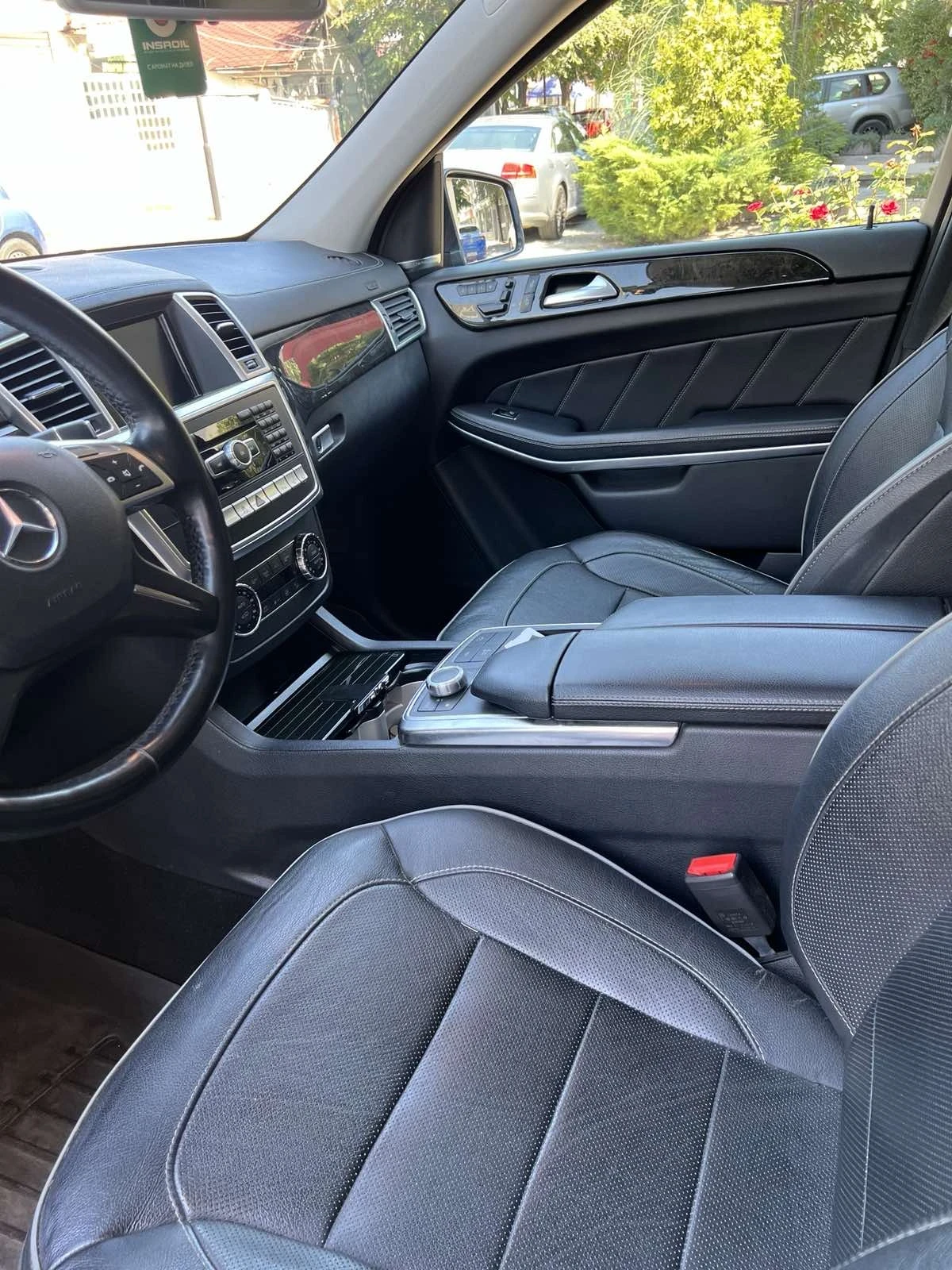 Mercedes-Benz GL 550  - изображение 9