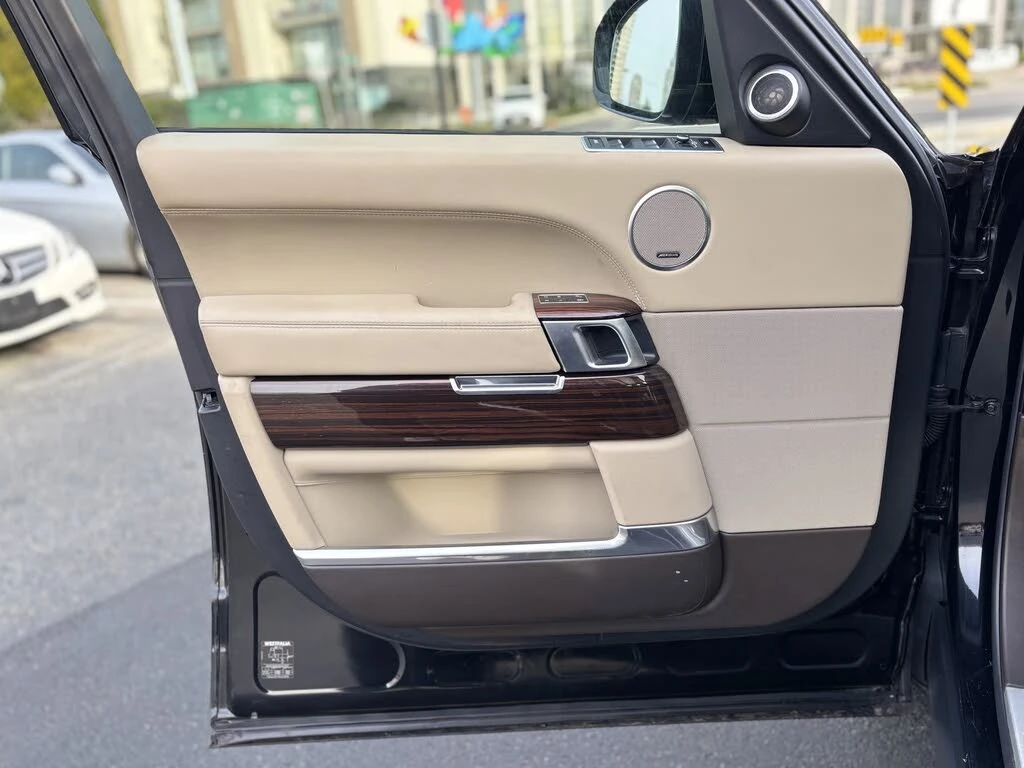 Land Rover Range rover AUTOBIOGRAPHY V8 AWD  | Mobile.bg   9