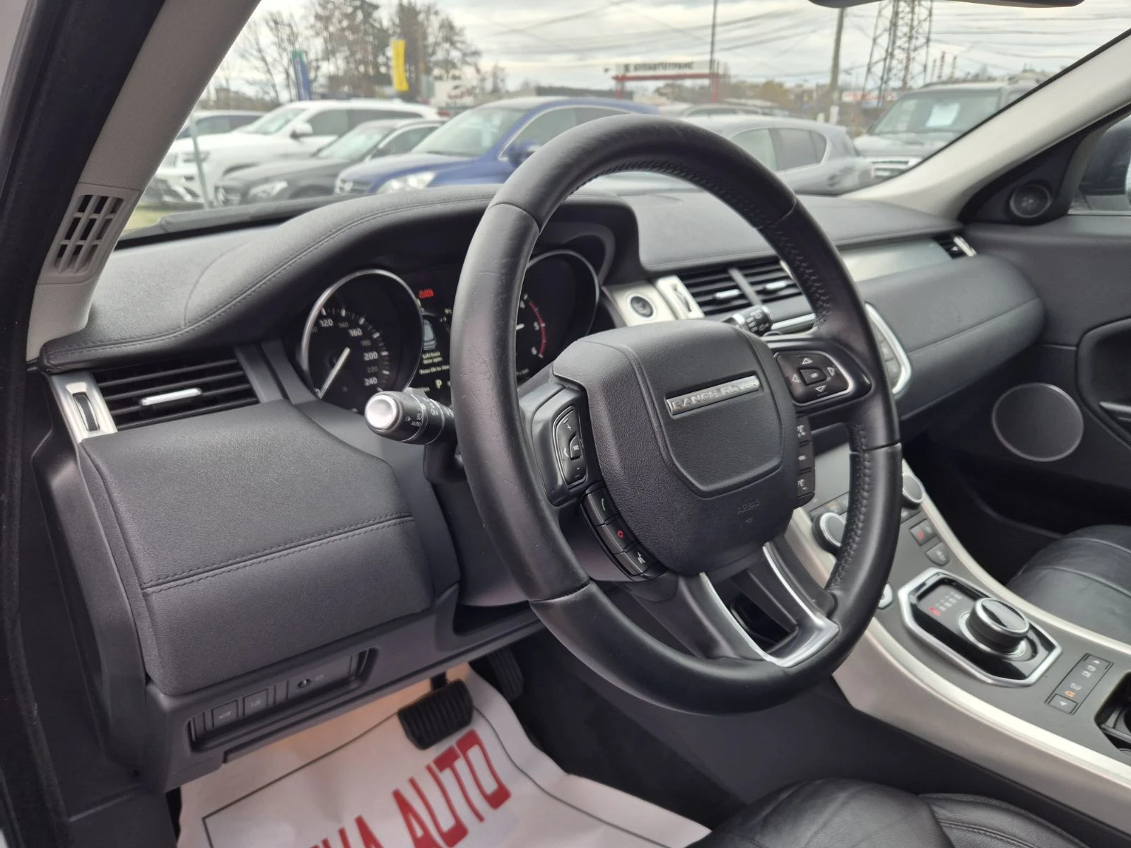 Land Rover Range Rover Evoque 2.0-AUTOMATIC-КОЖА-FACE LIFT - изображение 8