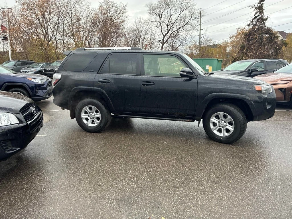 Toyota 4runner * 4WD * CARFAX * БЕЗ ПЪРВОНАЧАЛНА ВНОСКА - изображение 3