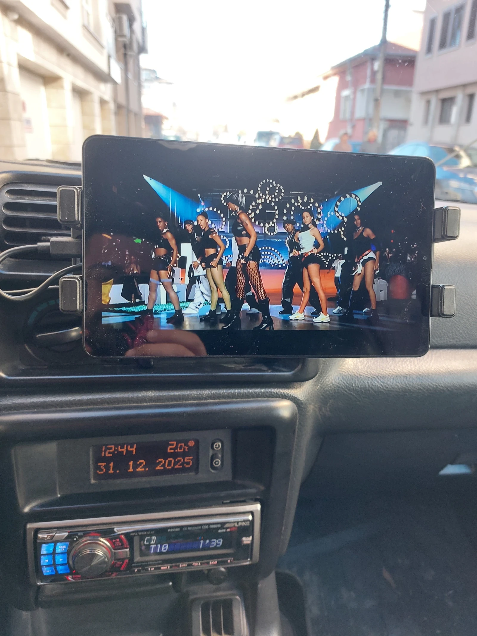 Opel Frontera 2.2 - изображение 10