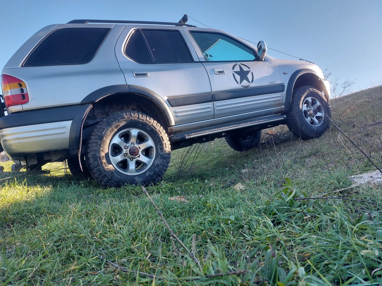 Opel Frontera 2.2 - изображение 6