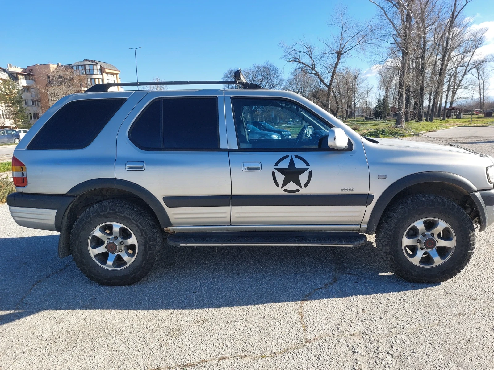 Opel Frontera 2.2 - изображение 2