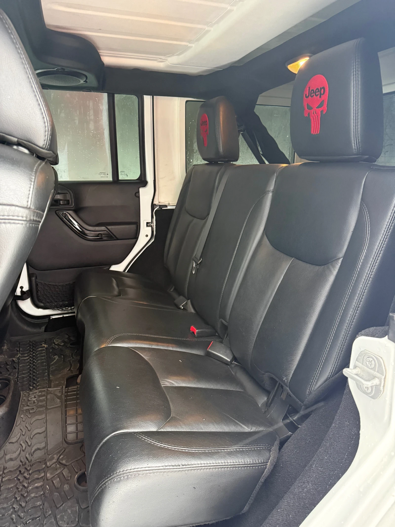 Jeep Wrangler 3.6 RUBICON, UNLIMITED, GAZ, ROUCH COUNTRY | Mobile.bg � ����������� 16