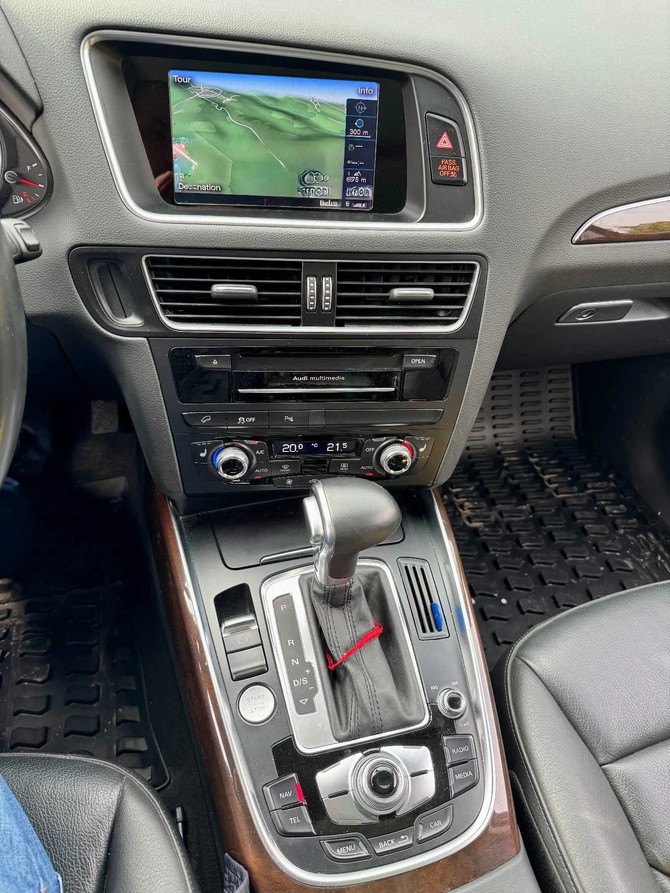 Audi Q5, снимка 11 - Автомобили и джипове - 53760699