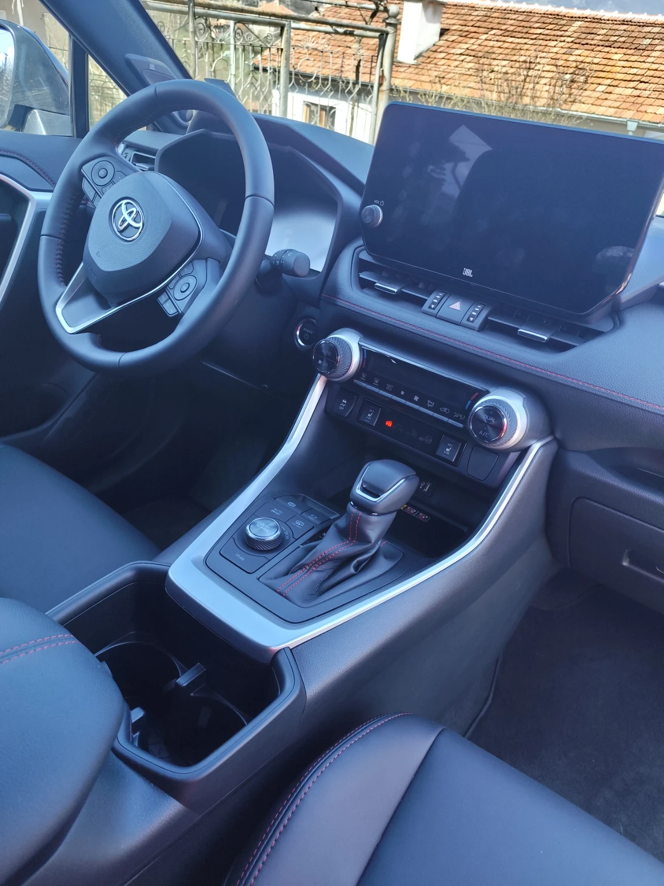 Toyota Rav4, снимка 3 - Автомобили и джипове - 53947878