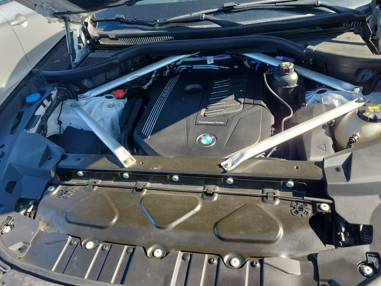 BMW X5 XDRIVE40I| HARMAN KARDON| PANO| HEAD-UP| 360| , снимка 16 - Автомобили и джипове - 54096870