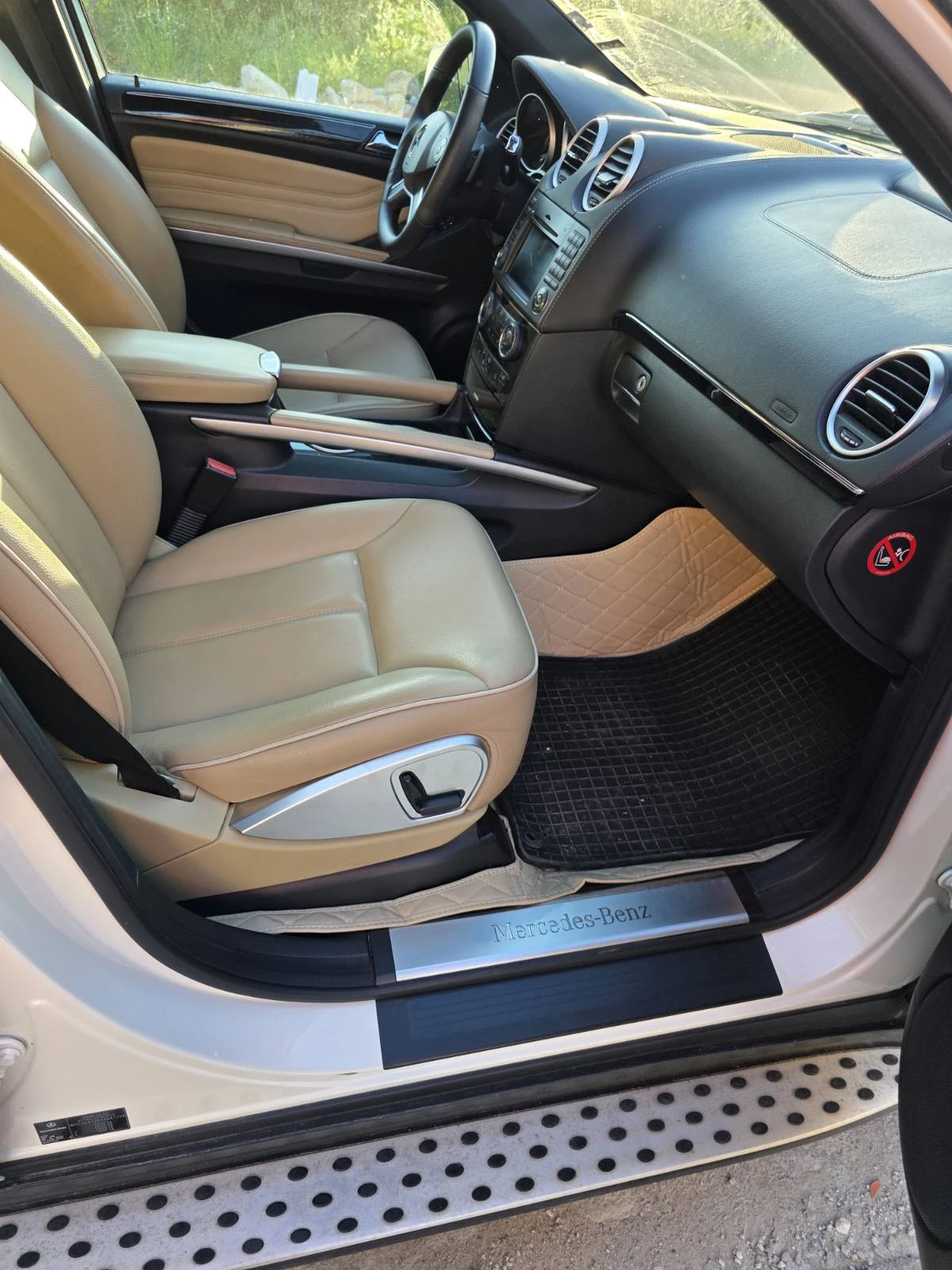 Mercedes-Benz ML 350, снимка 14 - Автомобили и джипове - 54743037