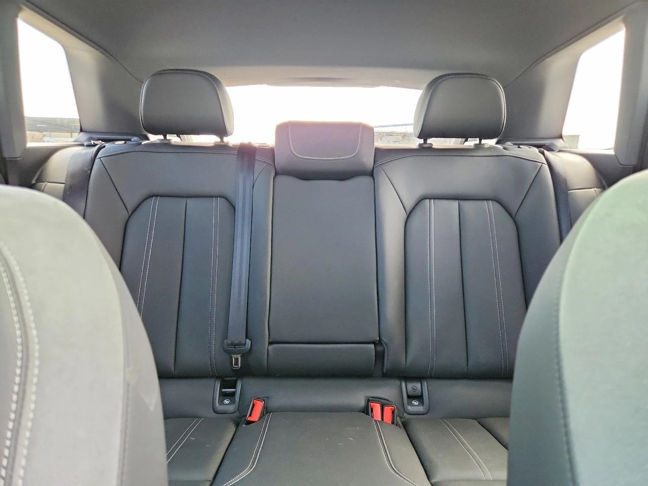 Audi Q4 E-TRON* PREMIUM PLUS* ПАНОРАМА* ДИГ.* ТАБЛО* , снимка 10 - Автомобили и джипове - 55702460