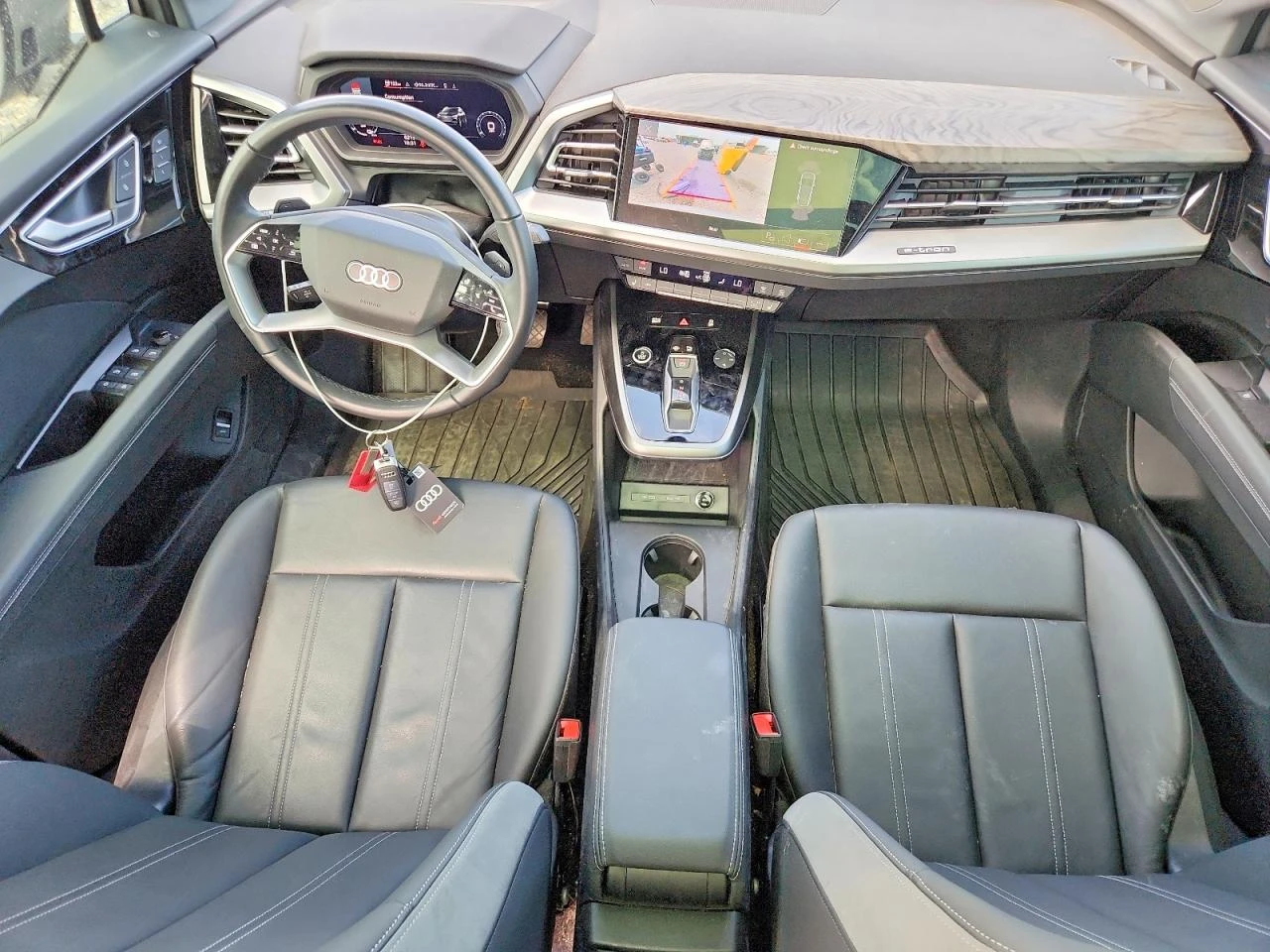 Audi Q4 E-TRON* PREMIUM PLUS* ПАНОРАМА* ДИГ.* ТАБЛО* , снимка 7 - Автомобили и джипове - 55702460