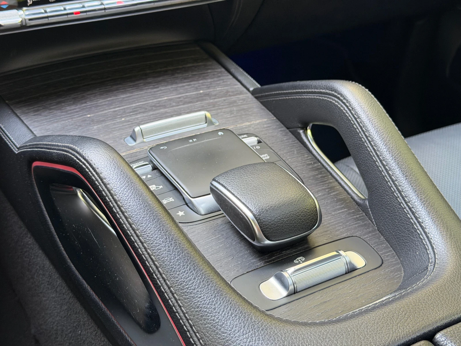 Mercedes-Benz GLE 350 BRABUS OPTIC, снимка 15 - Автомобили и джипове - 55752670