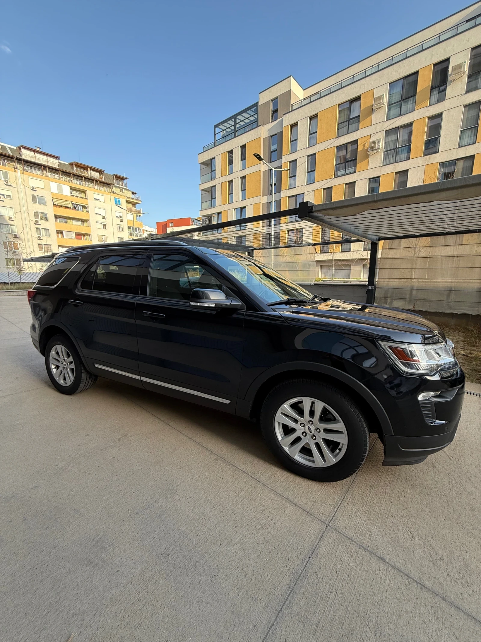 Ford Explorer, снимка 9 - Автомобили и джипове - 55878828