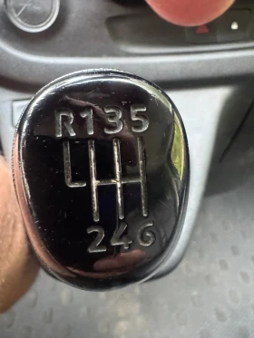 Renault Trafic 1.6 Дизел Дълга база Евро6 , снимка 13