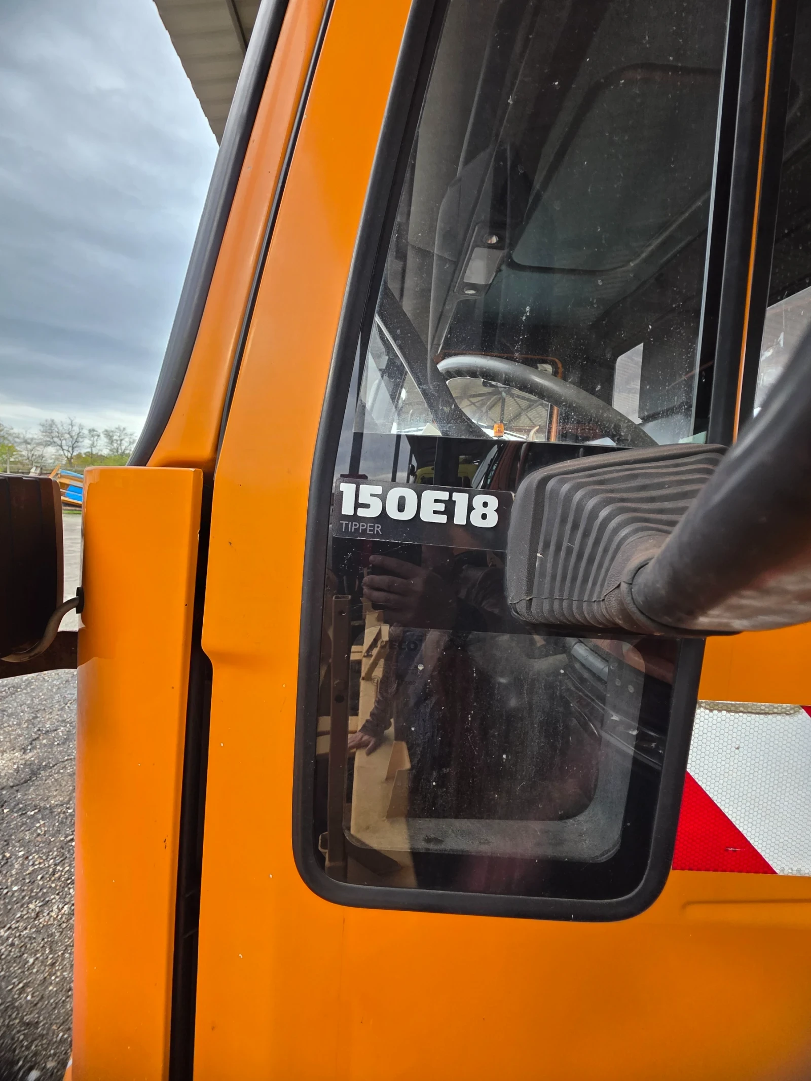 Iveco Eurocargo 150e18 самосвал снегорин  - изображение 6