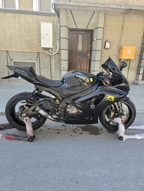 Suzuki Gsxr 8 1000  | Mobile.bg    8