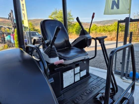 Багер Komatsu 3 тона / ПЕРФЕКТЕН / КАТО НОВ /, снимка 9