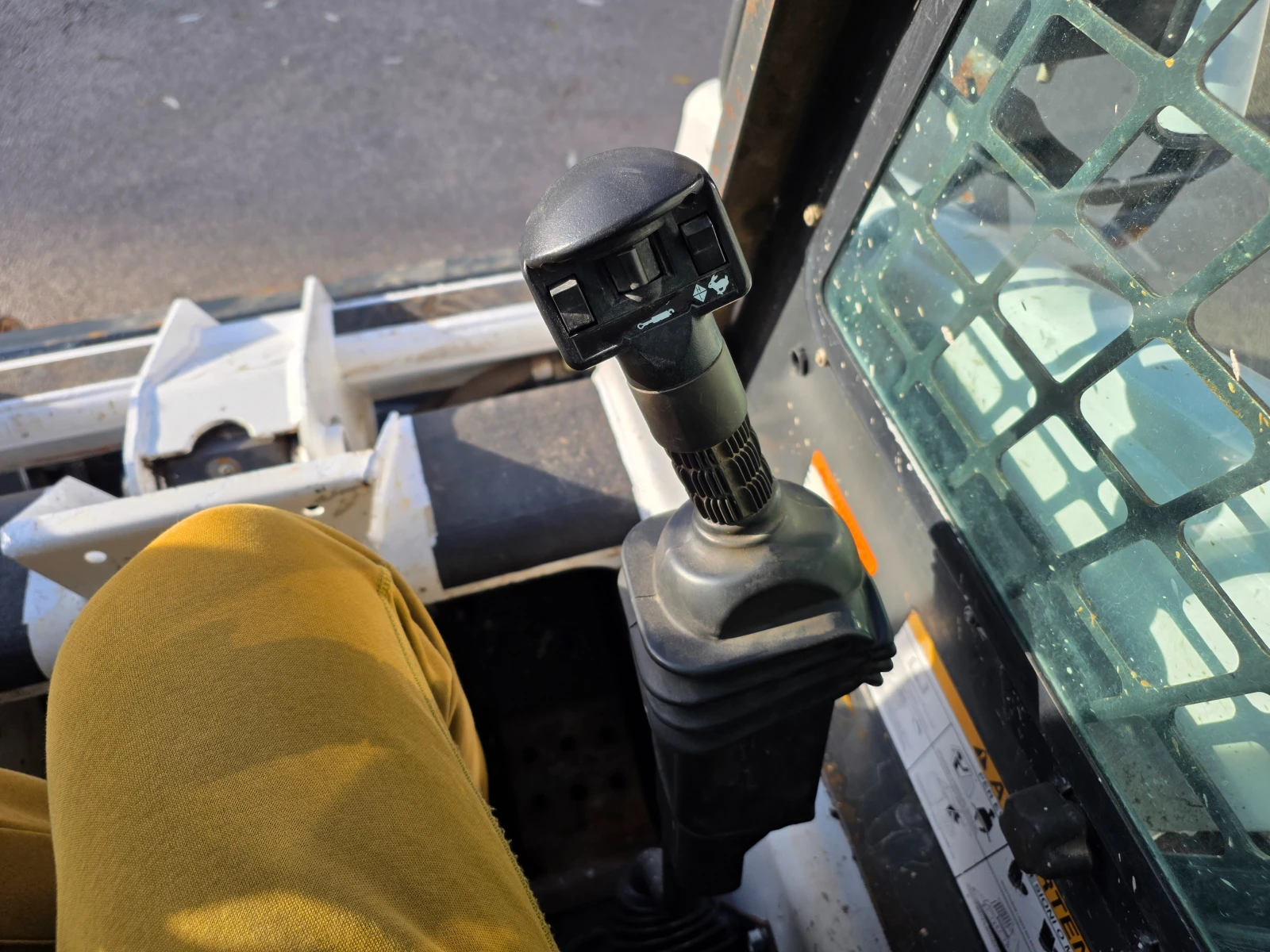 ���� ����� �������� Bobcat S 130-1740-���� | Mobile.bg � ����������� 15