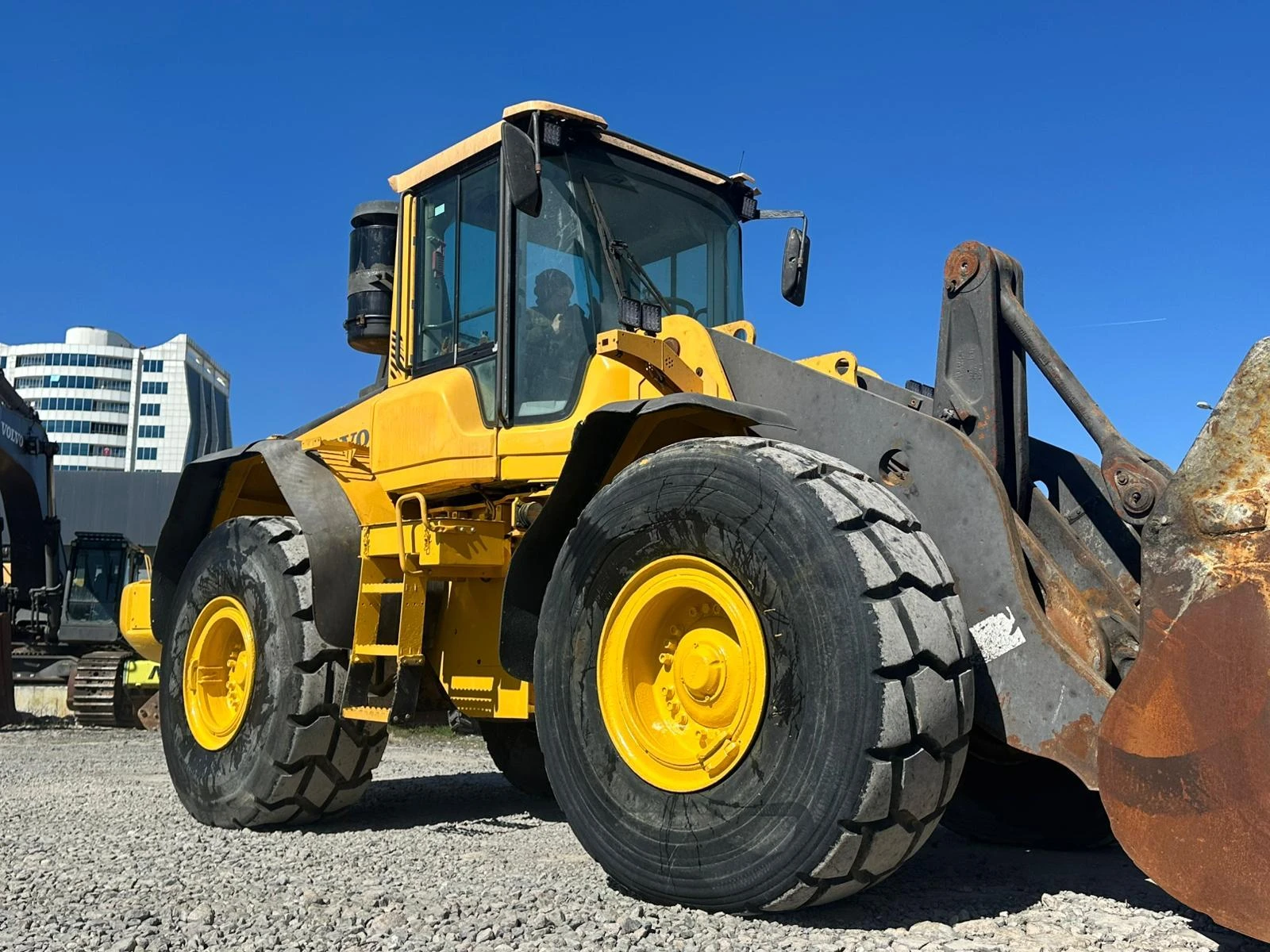 Челен товарач Volvo L110F, снимка 8 - Индустриална техника - 54623174