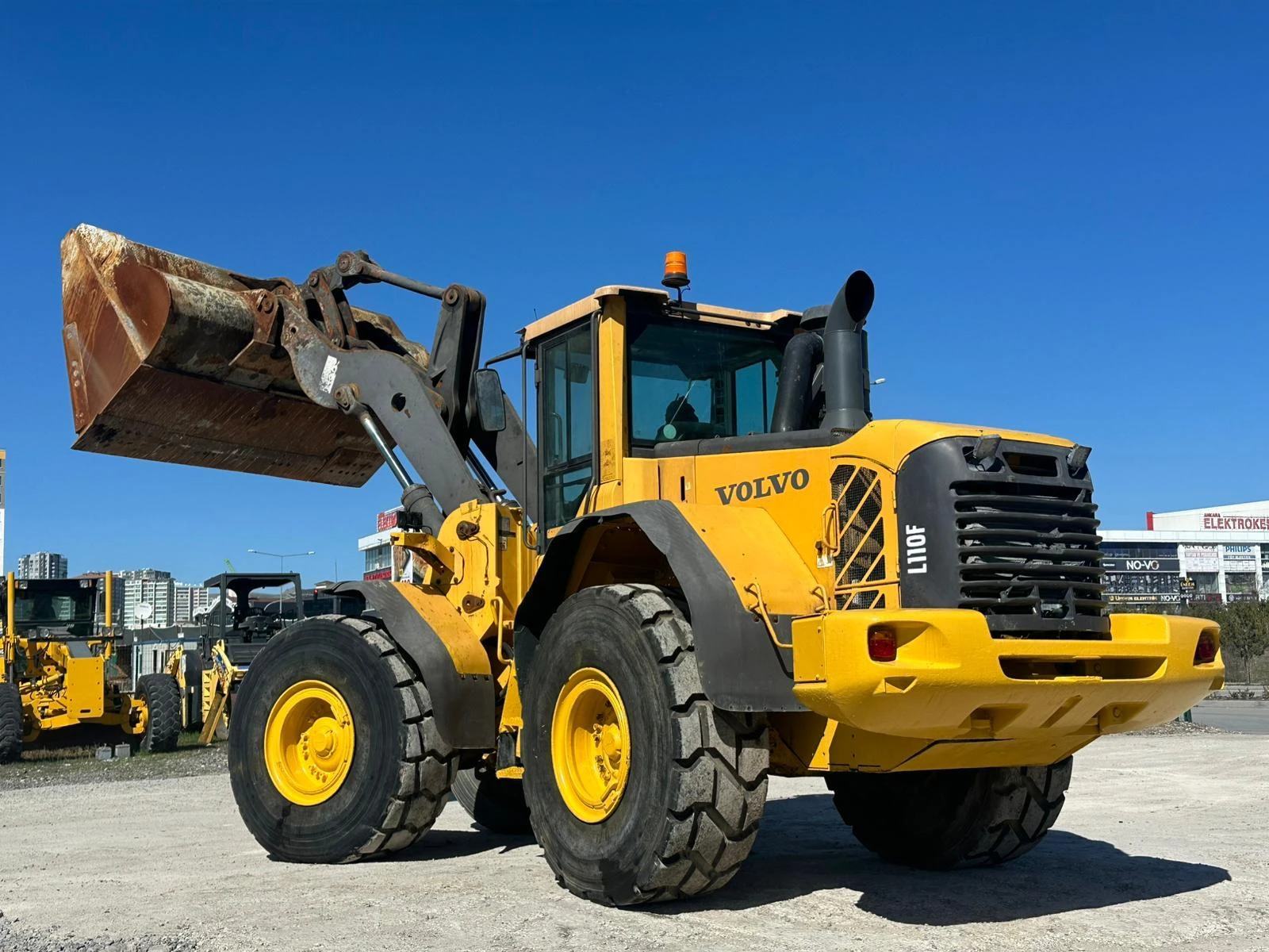 Челен товарач Volvo L110F, снимка 11 - Индустриална техника - 54623174