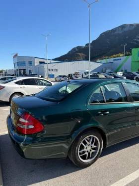Mercedes-Benz E 220 CLASSIC, снимка 4