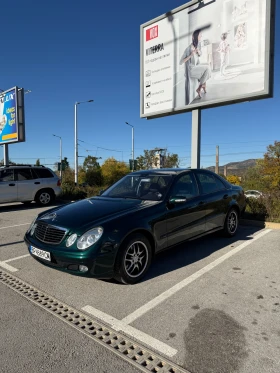 Mercedes-Benz E 220 CLASSIC, снимка 2