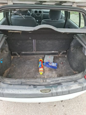 Renault Clio 1.9 D, снимка 12