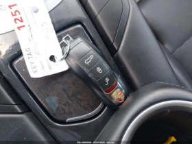 Porsche Panamera TURBO* DISTRONIC* КОЖА* ПОДГРЕВ* , снимка 15