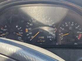 Mercedes-Benz C 180, снимка 16