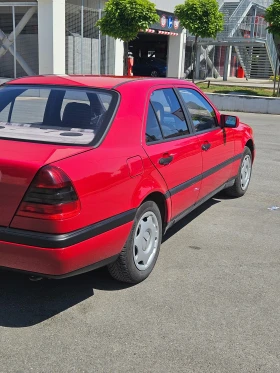 Mercedes-Benz C 180, снимка 6