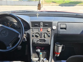 Mercedes-Benz C 180, снимка 11