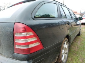 Mercedes-Benz C 220, снимка 5