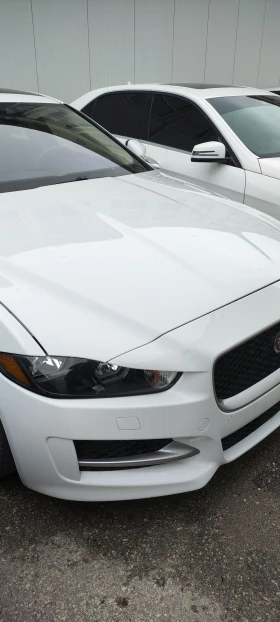 Jaguar XE 2.0, снимка 15