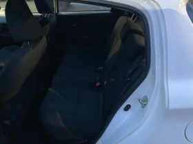 Toyota Yaris 1.5 75ks Hibrid Avtomat 150000km Original - 5850 € / 11441.61 лв. - 68102499 14