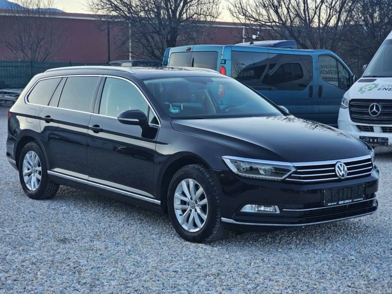 VW Passat 2.0TDI/HIGHLINE/PANORAMA/NAVI/DISTRONIC/LASERLED, снимка 8 - Автомобили и джипове - 48657529