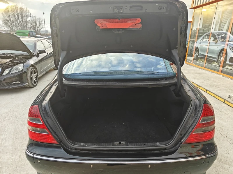 Mercedes-Benz E 320, снимка 14 - Автомобили и джипове - 48815865