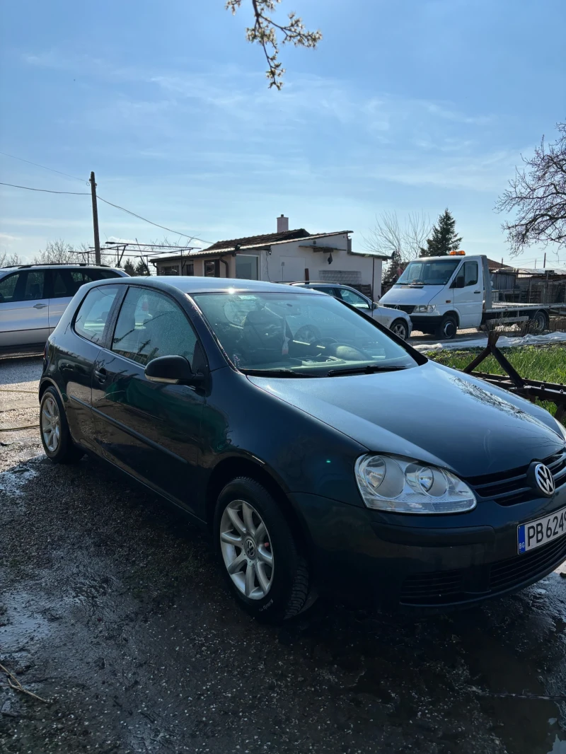 VW Golf, снимка 3 - Автомобили и джипове - 49581335