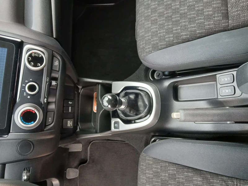 Honda Jazz 1.3, снимка 13 - Автомобили и джипове - 52727437