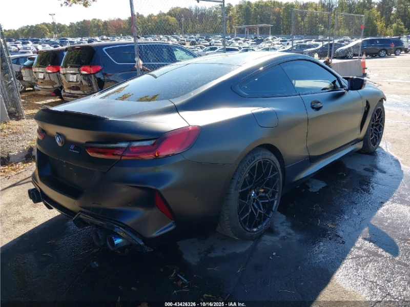 BMW M8 COMPETITION* SOFTCLOSE* Harman/kardon, снимка 3 - Автомобили и джипове - 52742397