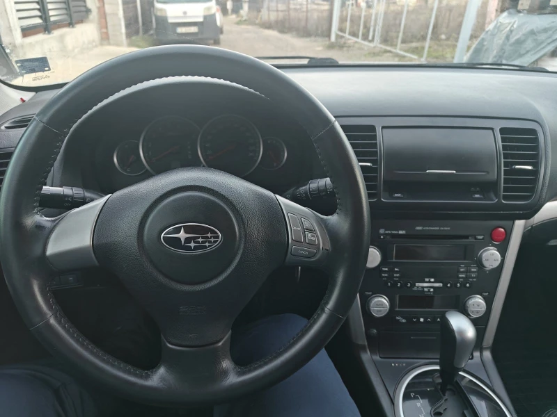 Subaru Legacy, снимка 5 - Автомобили и джипове - 52792282