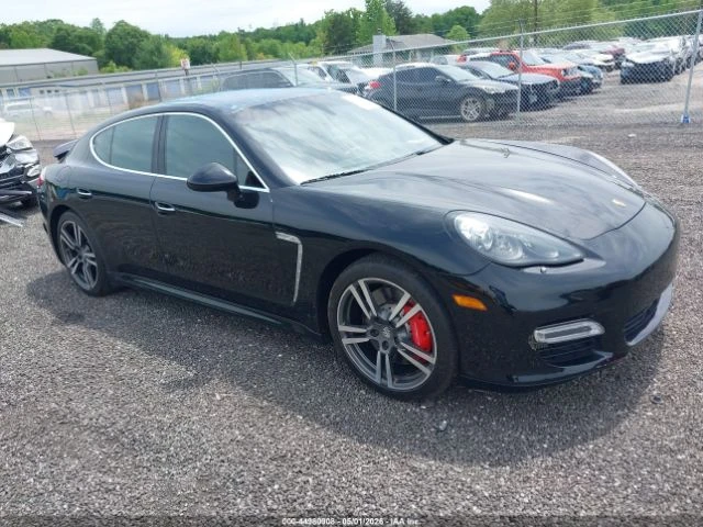 Porsche Panamera TURBO* DISTRONIC* КОЖА* ПОДГРЕВ* 
