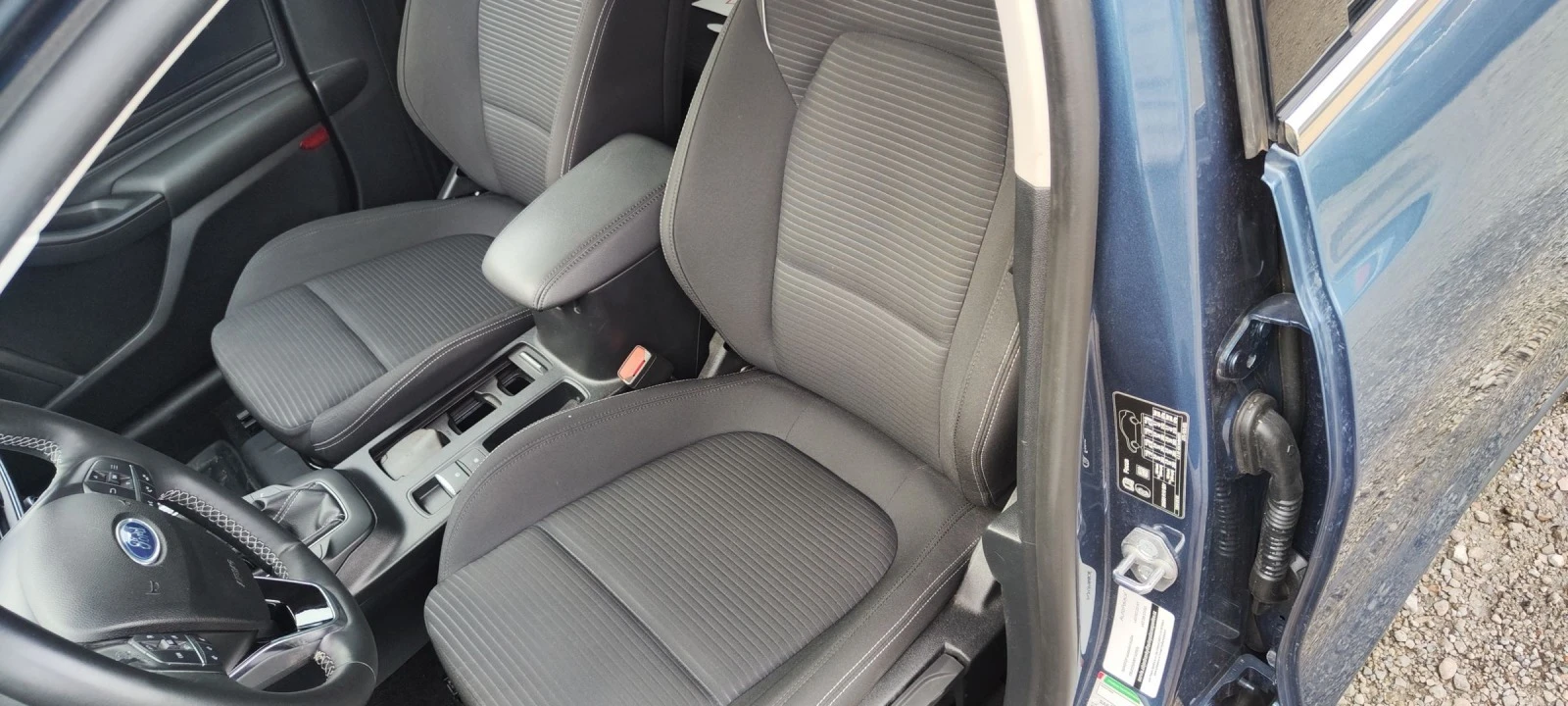 Ford Focus 1000 HIBRID  | Mobile.bg — изображение 11