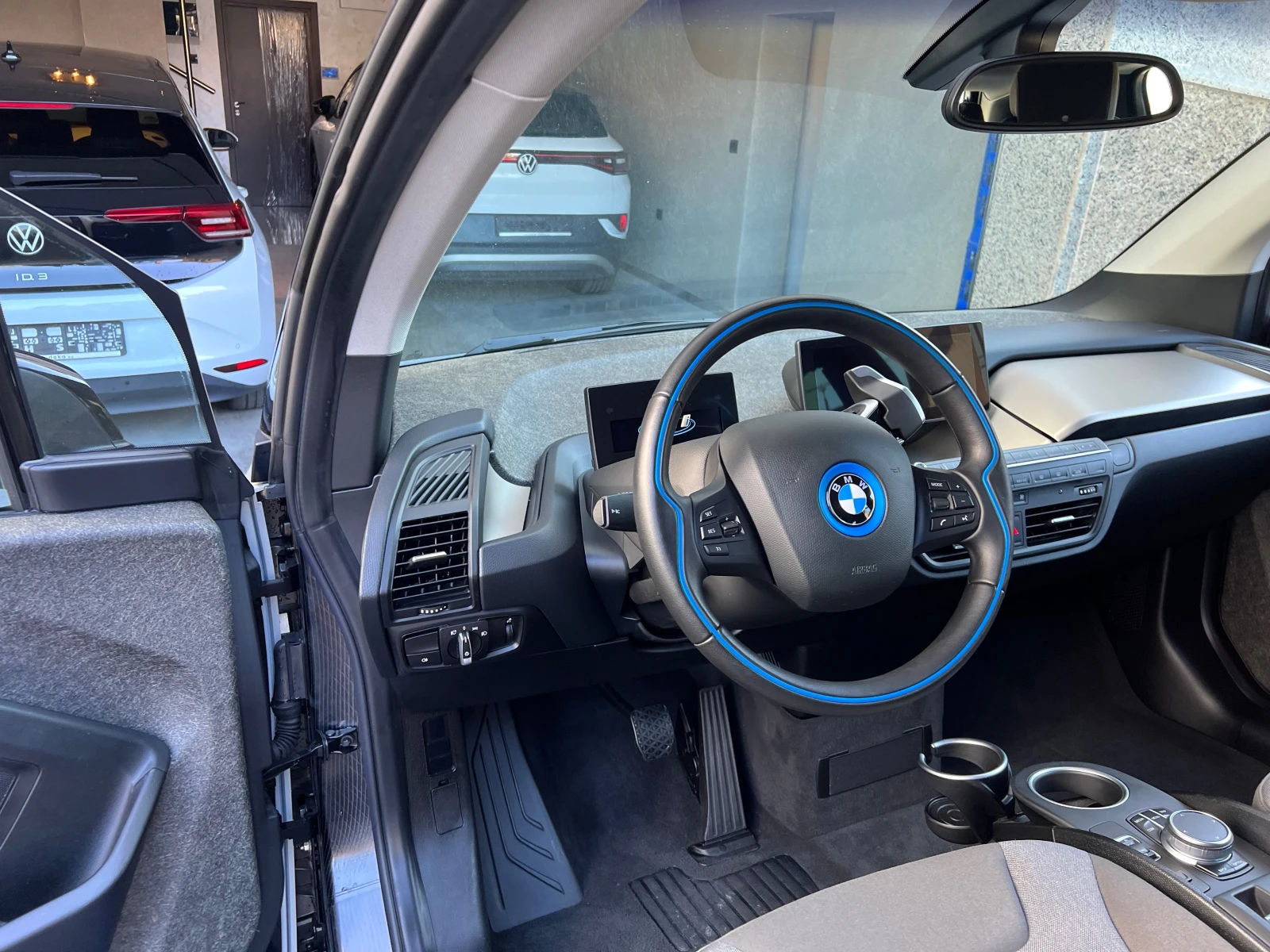 BMW i3 120Ah-IS-CAMERA-LED-NAVI prof-TERMOPOMPA - изображение 8