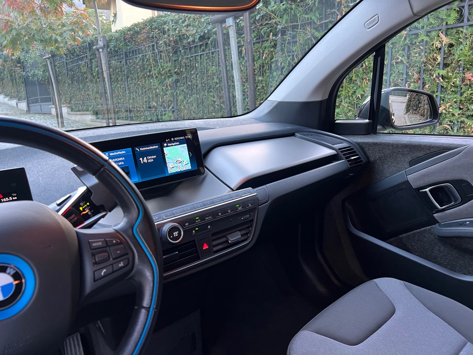 BMW i3 120Ah-IS-CAMERA-LED-NAVI prof-TERMOPOMPA - изображение 6