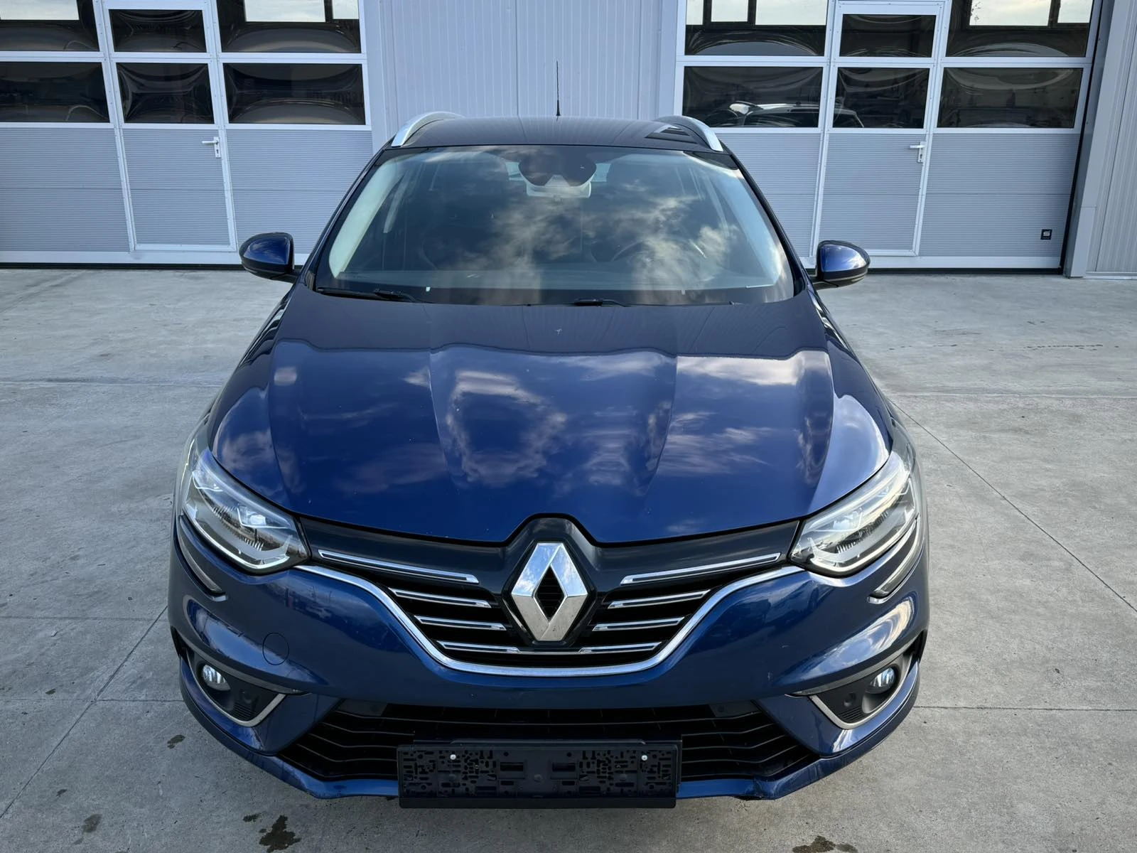 Renault Megane 1.5* 110ps* АВТОМАТ* НАВИ* LED* Head Up*  - изображение 8