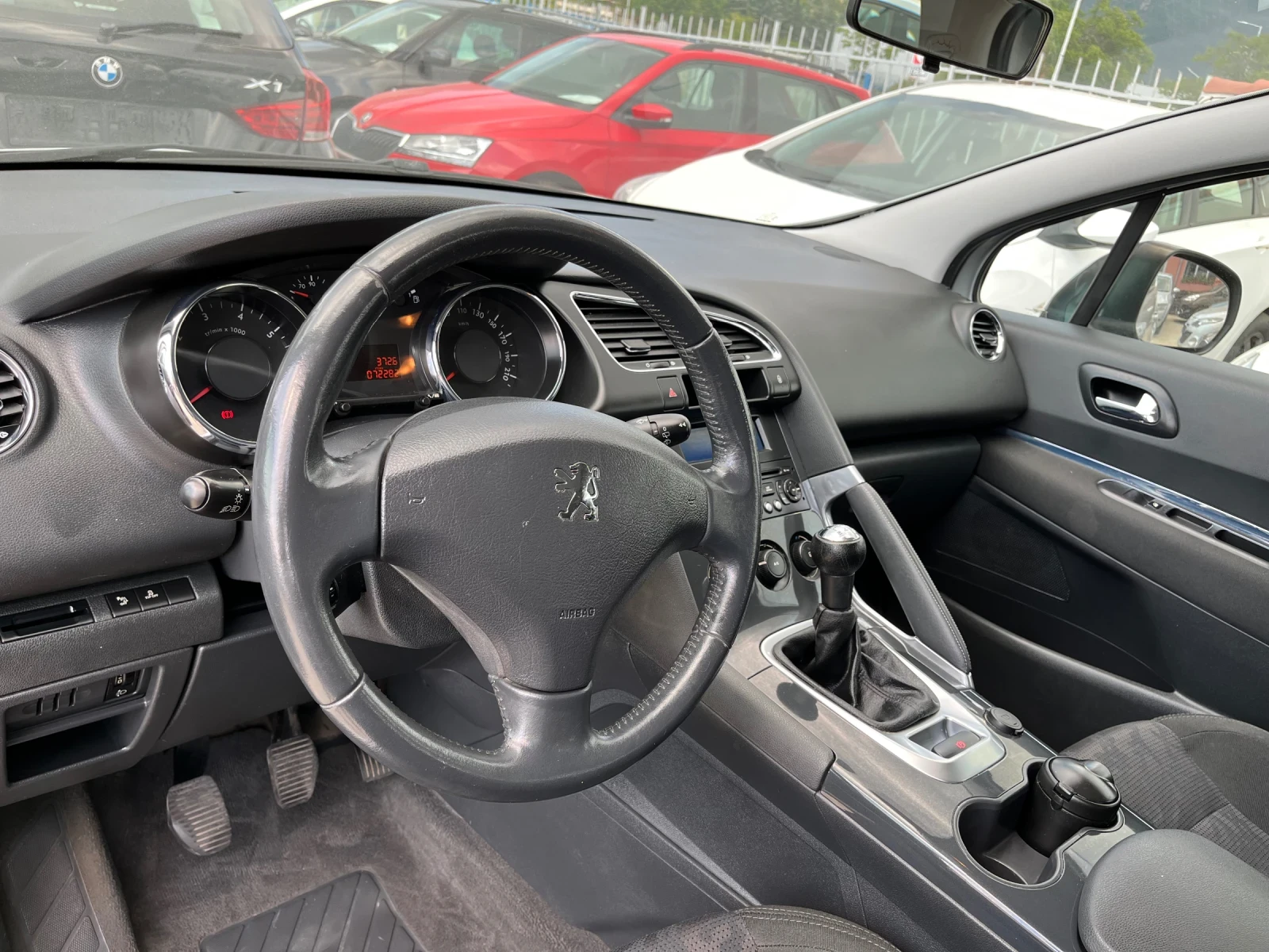 Peugeot 3008 1.6  - изображение 6