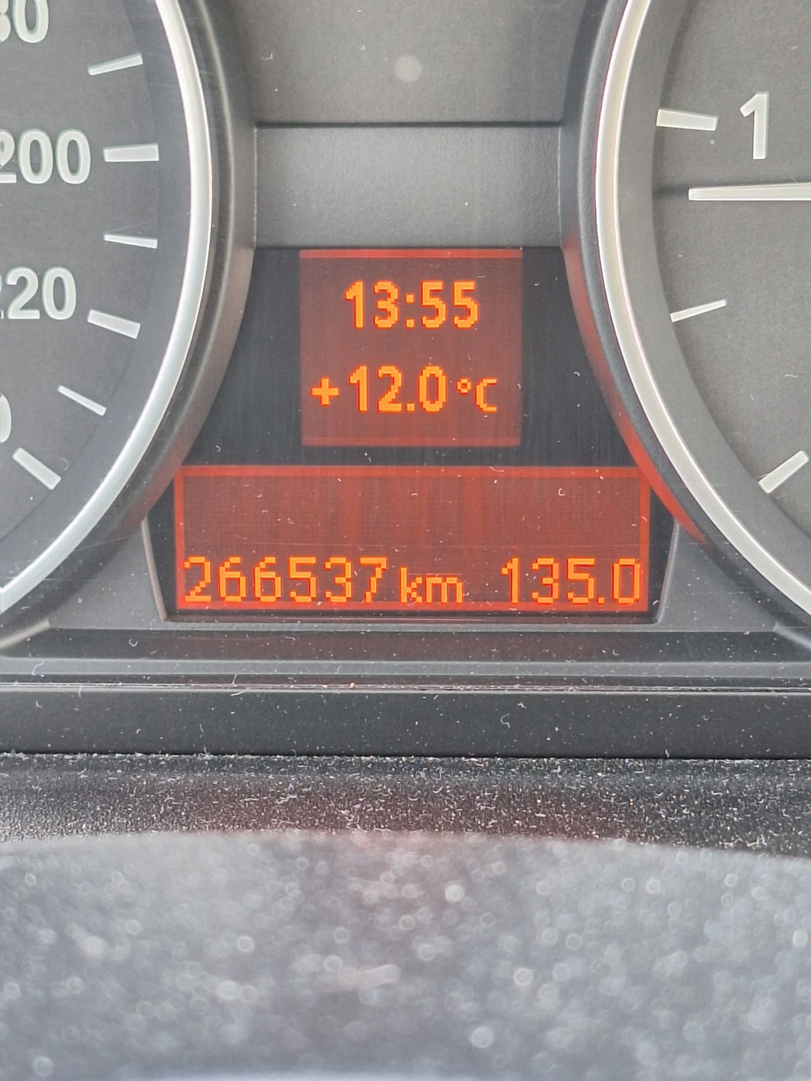 BMW 118  - изображение 8