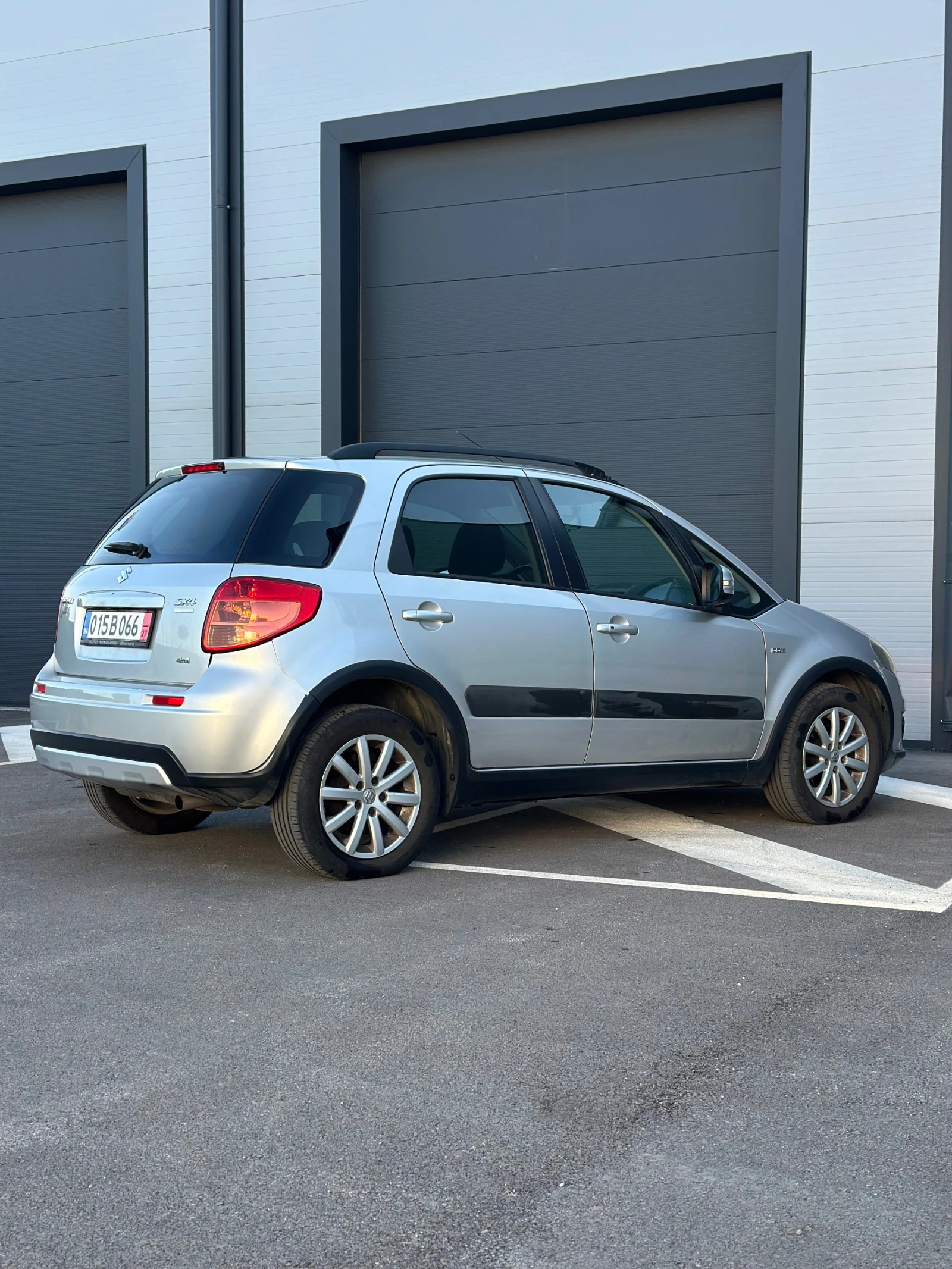 Suzuki SX4 SX4* 2, 0* GLX* DDiS* 4WD * Navigator*  - изображение 4