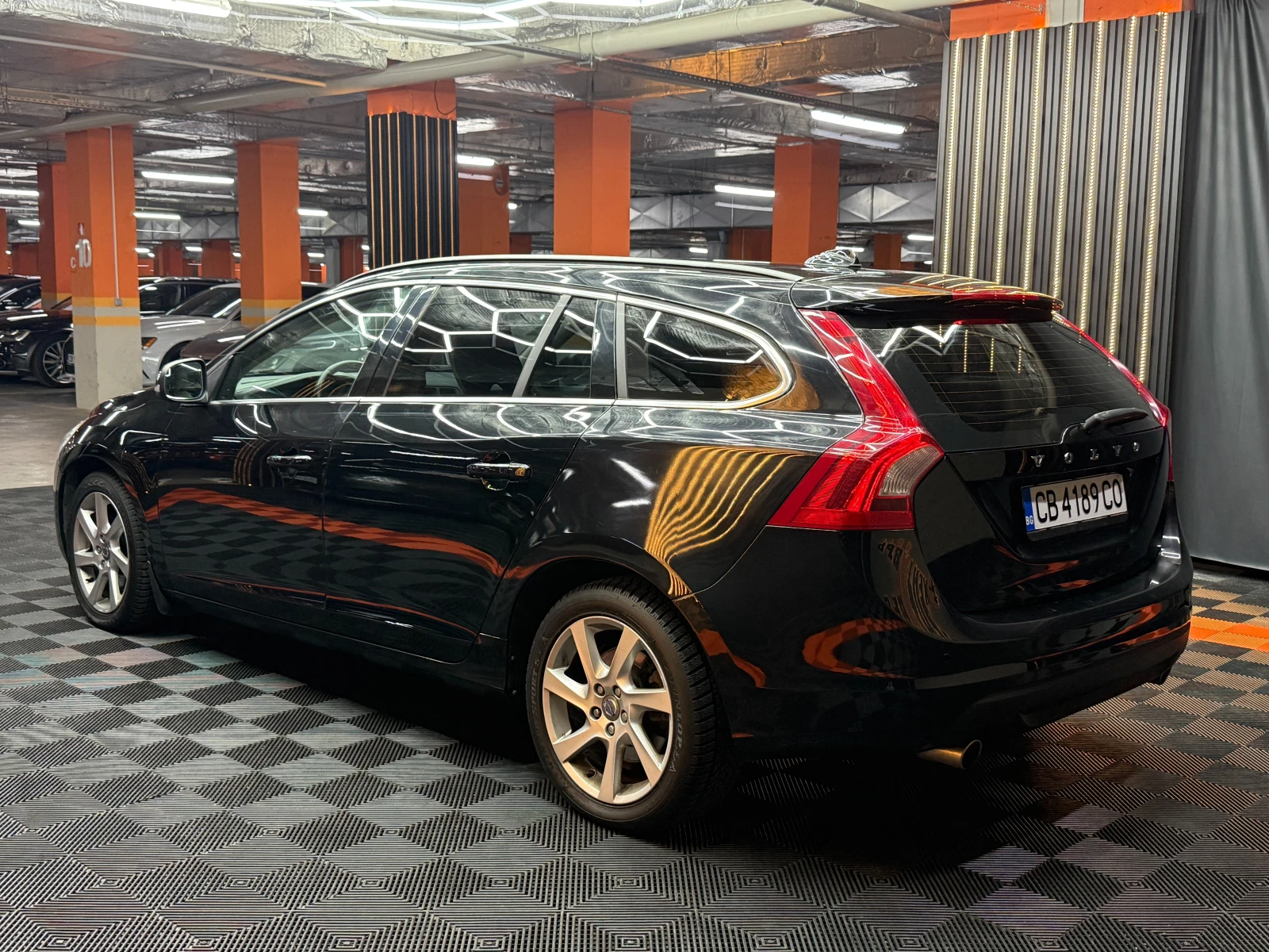 Volvo V60 2.4d 215 �.�./��������/������/������/�������� | Mobile.bg � ����������� 5